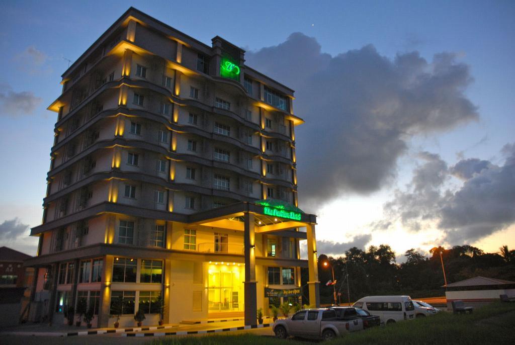 The Pavilion Hotel Sandakan Ngoại thất bức ảnh